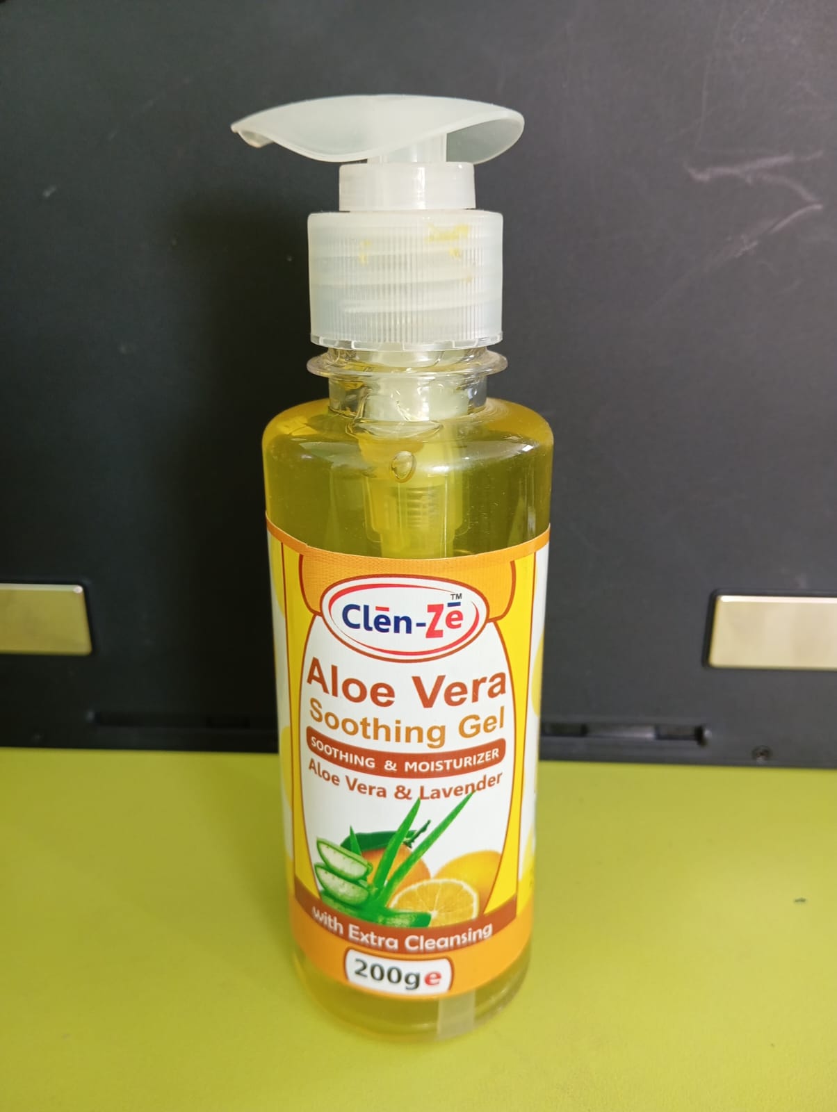 ClenZe Aloe Vera Soothing Gel – 200g (Pump Bottle) - Image 2